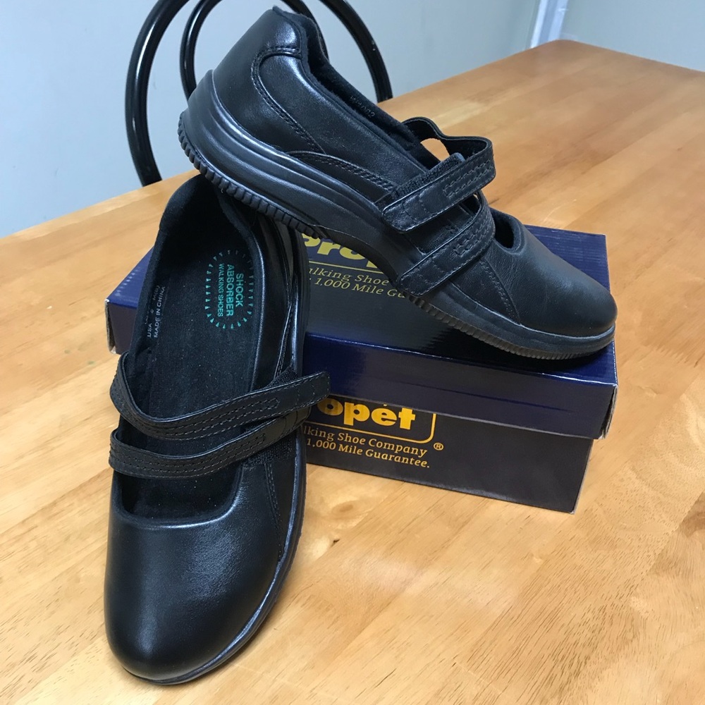 Propet women’s Diabetic slip on